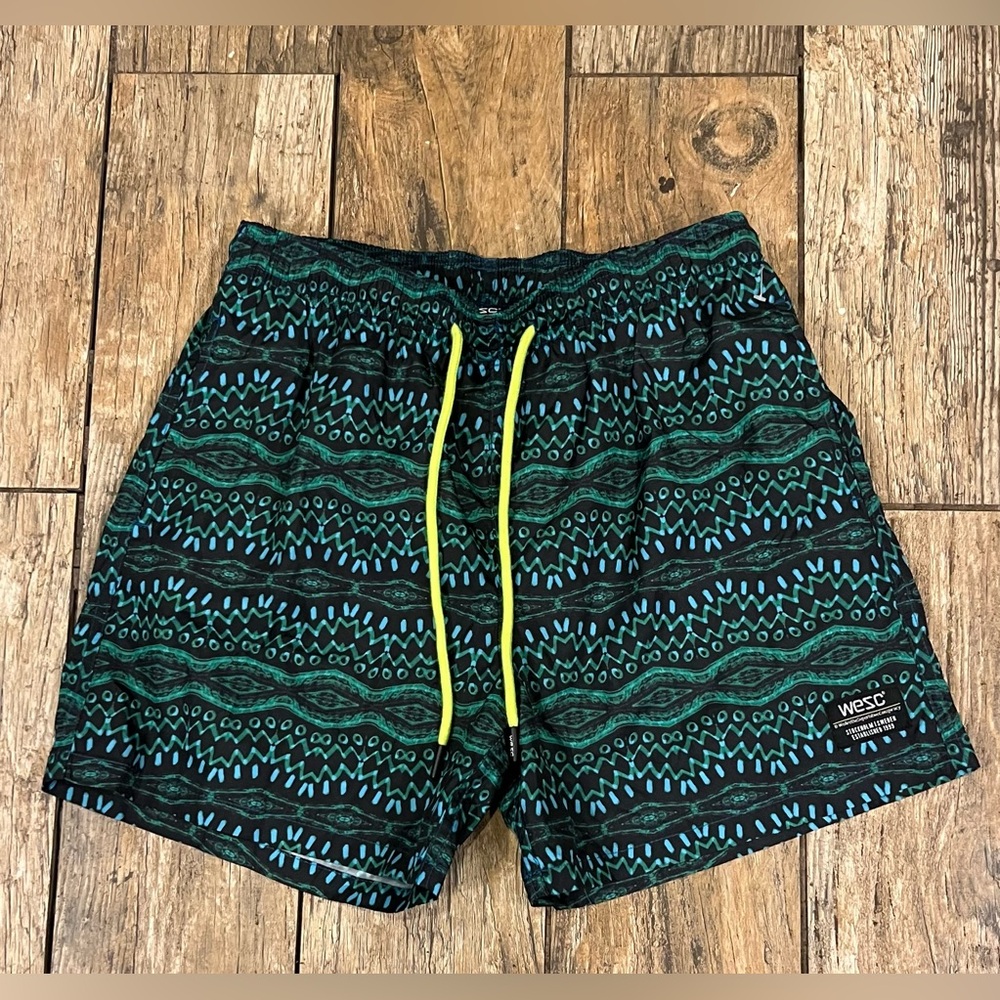 WESC Zack teal tie dye swim trunks Women’s small NEW with tags